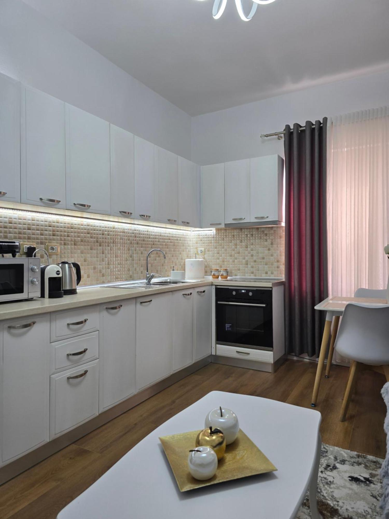 Ideal Home Shkoder Exterior photo